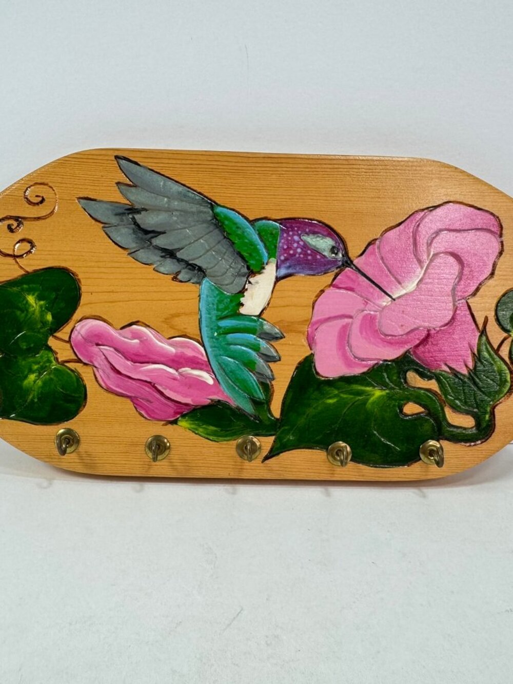 Vtg Hummingbird Flower Oval Wood Multi Key Hook Holder Hand Painted